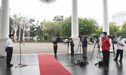 Presiden Jokowi Beri Arahan Khusus Penanganan Covid-19 di Tiga Provinsi