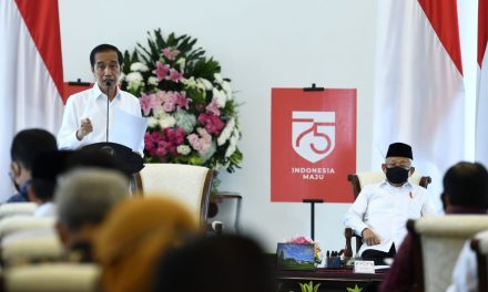 Presiden Ajak Para Gubernur Kerja Keras Tangani Pandemi Covid-19