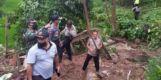 Tanah Longsor Telan Satu Korban Jiwa Warga Karangasem