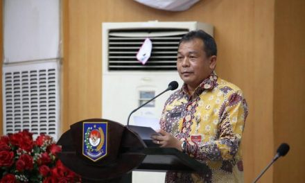 Peringati Hari Lahir Pancasila, Kemendagri Minta Masyarakat Naikkan Bendera Merah-Putih Satu Tiang