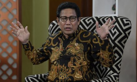 Gus Menteri Tekankan Pembangunan Desa Harus Bertumpu ke Akar Budaya