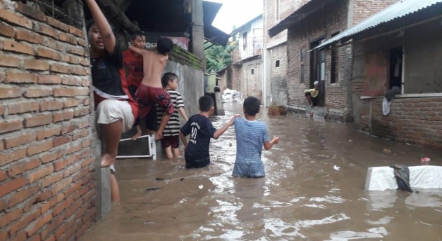 Curah Hujan Tinggi Picu Banjir Beberapa Desa Sumbawa