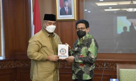 Kemendes PDTT Dan Bupati Kukar Matangkan Rencana Program Ketahanan Pangan di Lahan Transmigrasi