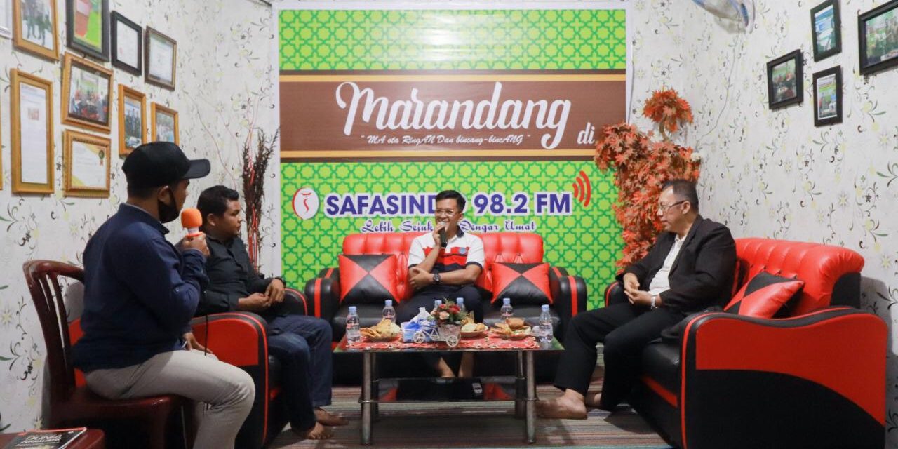 Talk Show Bertema Hari Pers Nasional, Wawako Erwin Yunaz Bersama Ketua BW Dan Budayawan Di Safasindo FM