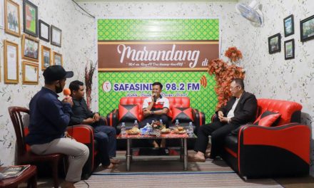 Talk Show Bertema Hari Pers Nasional, Wawako Erwin Yunaz Bersama Ketua BW Dan Budayawan Di Safasindo FM