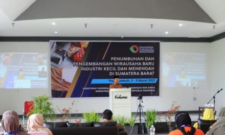 Melalui Dana Aspirasi Anggota DPR RI Nevi Zuairina, 45 Pelaku IKM Di Payakumbuh Ikuti Bimtek Dari Kementerian Perindustrian RI