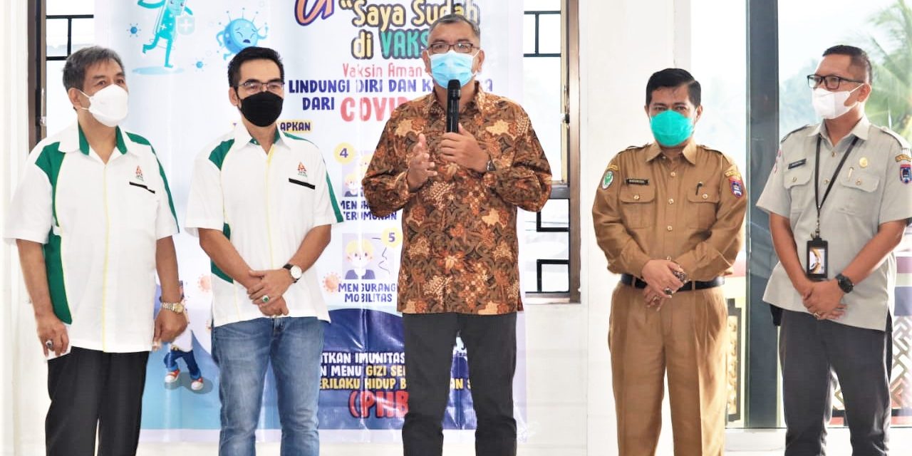 Wako Riza Falepi Apresiasi Semangat Warga Tionghoa HBT Di Payakumbuh Ikuti Vaksinasi