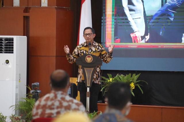 PPKM Mikro Diperpanjang, Cakupan Wilayah Diperluas Lagi ke Lima Provinsi