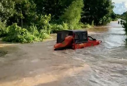 Curah Hujan Tinggi, Banjir Masih Rendam Kutai Timur Hingga Sepekan Lebih