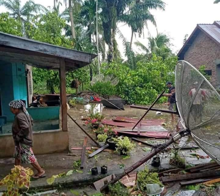 Angin Puting Beliung Terjang Wilayah Permukiman Warga Kabupaten Batu Bara