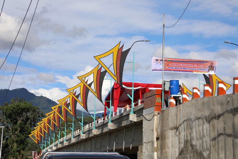 Sestama BNPB Resmikan Jembatan Kayu Gadang Pariaman