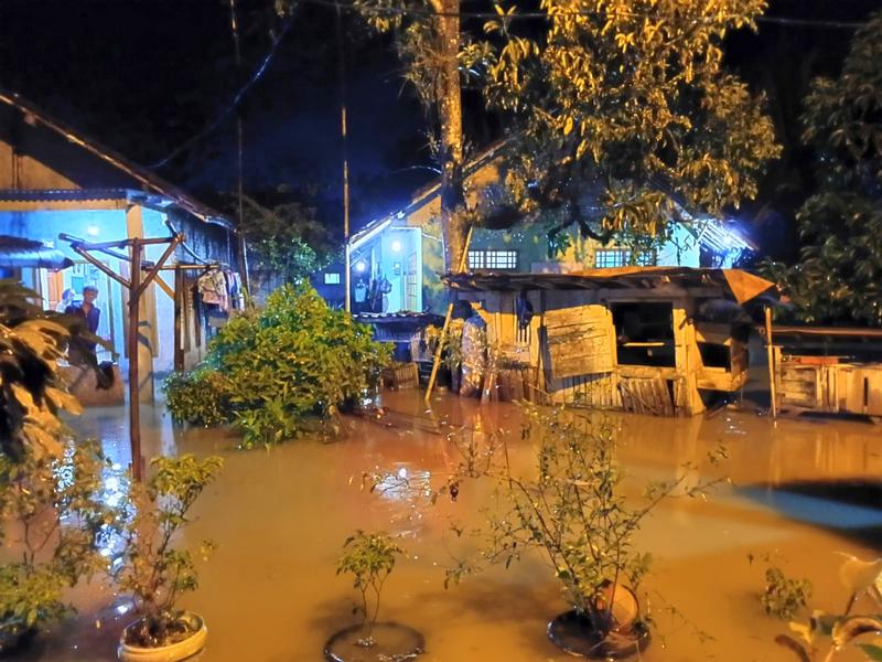 Hujan Lebat Selama Empat Jam Picu Banjir Beberapa Kampung di Kabupaten Lebak