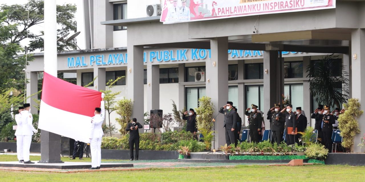 Upacara Peringatan Hari Pahlawan Di Balai Kota Payakumbuh Berlangsung Khidmat