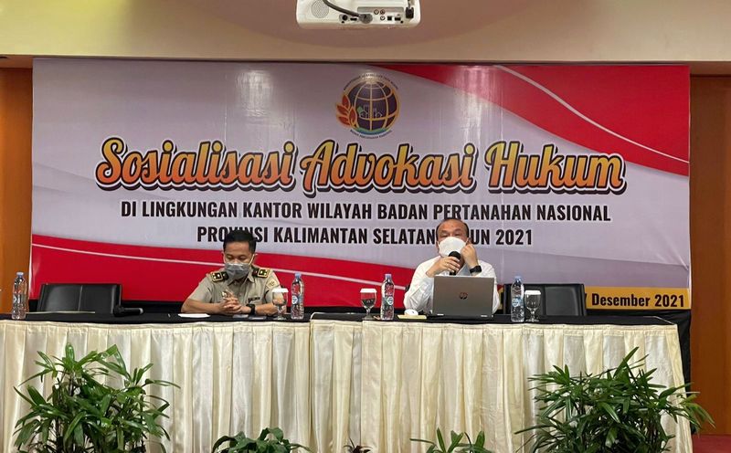 Kakan BPN: Kepala Bagian Advokasi Dokumentasi Hukum Kementerian ATR/BPN beri materi Advokasi Hukum di Kanwil BPN Provinsi KalSel