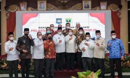 Mendagri Tegas akan Berikan Sanksi bagi Daerah yang Capaian Vaksinasinya Rendah