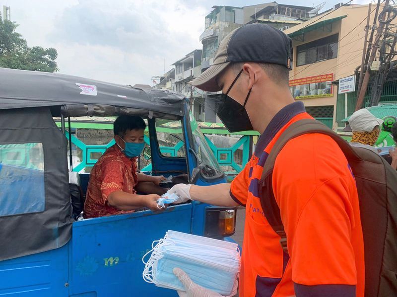 BNPB Terjunkan Tim Bagikan 1,5 Juta Masker per-Minggu di 135 Titik Wilayah Ibu Kota