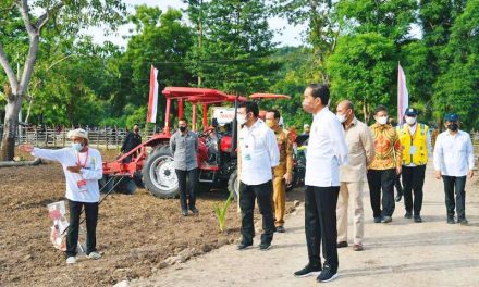 Presiden Dorong Pemanfaatan Teknologi Sistem Pertanian di NTT