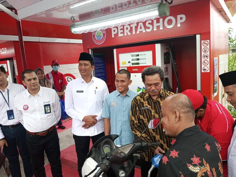 Dirjen Bina Pemdes Lakukan Sosialisasi dan Tinjau Pertashop di Padang Pariaman