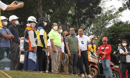 Mendagri dan Mensesneg Tinjau Area Revitalisasi TMII