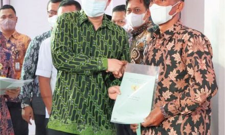 Terima Sertipikat, Warga Tanjung Jabung Timur: Tanah Kami Aman dan Terjaga dari Mafia Tanah