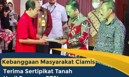 Kebanggaan Masyarakat Ciamis Terima Sertipikat Tanah Hasil Program PTSL