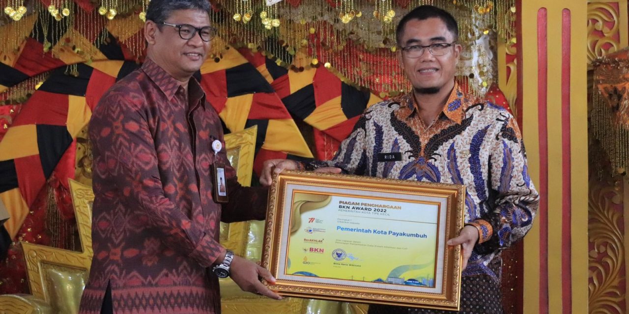 Luar Biasa! Pemerintah Kota Payakumbuh Raih BKN Award Lagi, Kali Ini Juara 1 Kategori Penerapan Pemanfaatan Data Sistem Informasi Dan CAT