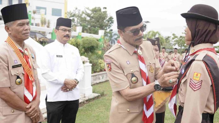 Bupati Safaruddin Lepas Kontingen JAMNAS XI Di Cibubur