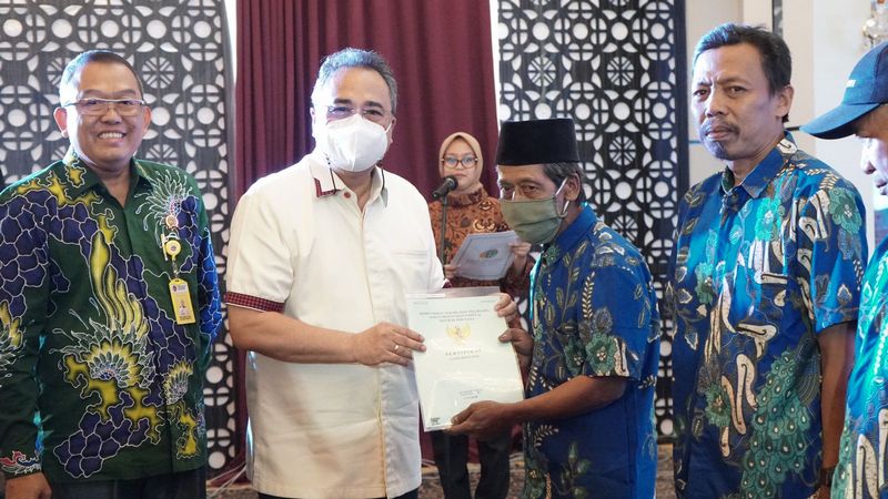 PTSL Mudahkan Petani Cianjur Dapatkan Sertipikat Tanah