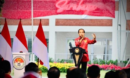 Resmikan AMN Surabaya, Presiden: AMN Bangun Kerukunan Mahasiswa Antardaerah