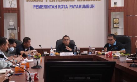 Pj. Wali Kota Payakumbuh rapat bersama TPID Terkait Langkah Strategis Pengendalian Inflasi di Daerah