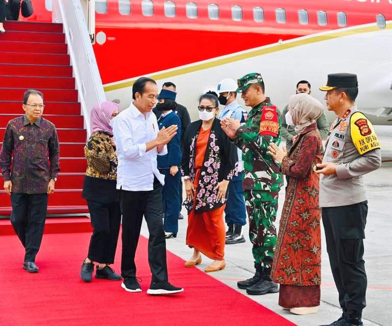 Tiba di Bali, Presiden Resmikan Pasar Seni Sukawati