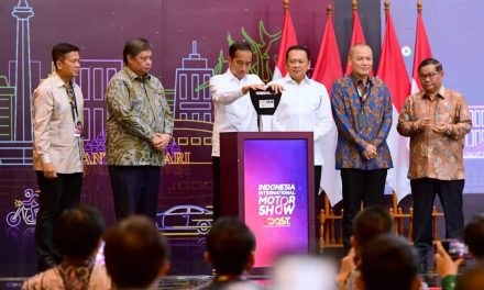 Buka IIMS 2023, Presiden Dorong Industri Otomotif Berorientasi Ekspor