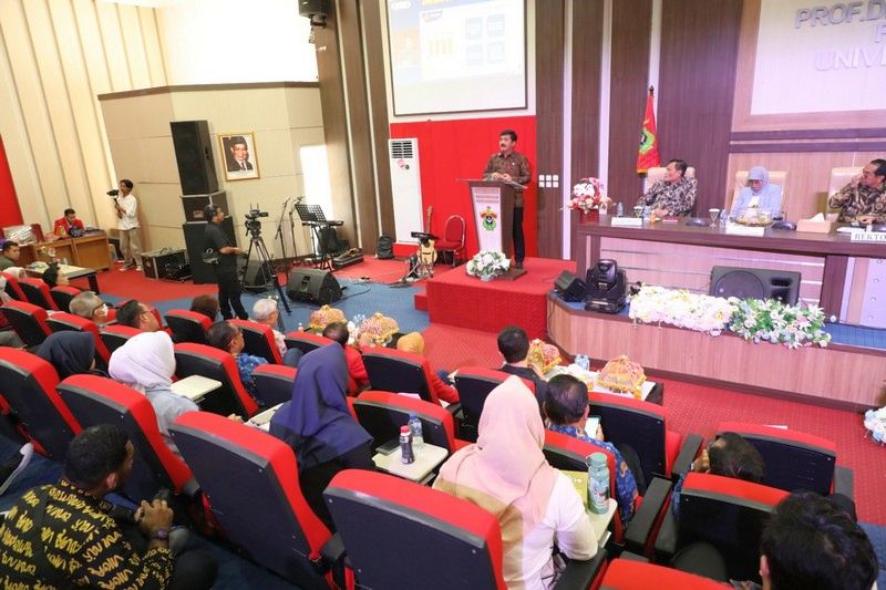 Menteri ATR/Kepala BPN Ajak Mahasiswa Universitas Hasanuddin Turut Wujudkan Indonesia Emas 2045