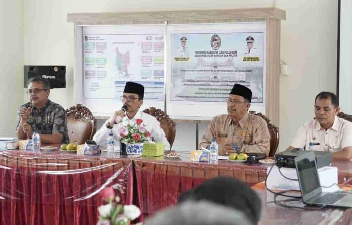 Bupati Safaruddin Apresiasi Prestasi 4 Parpol Tertib Administrasi TA 2021-2022