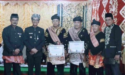 Alek Gadang Suku Banuhampu, Prof Ganefri Bergelar Dt. Djunjungan Nan Bagadiang