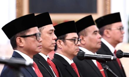 Presiden Jokowi Lantik Lima Wakil Menteri