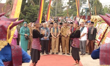 PJ Walikota Mendampingi tim penilai lomba kompetensi Camat tingkat Provinsi