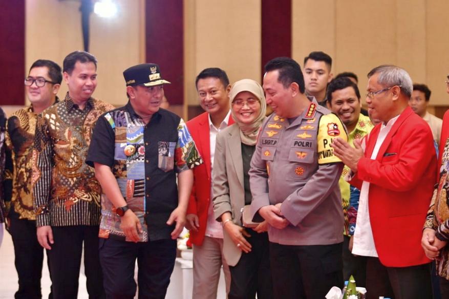 Kapolri Puji Kepemimpinan Bahtiar Baharuddin di Sulsel