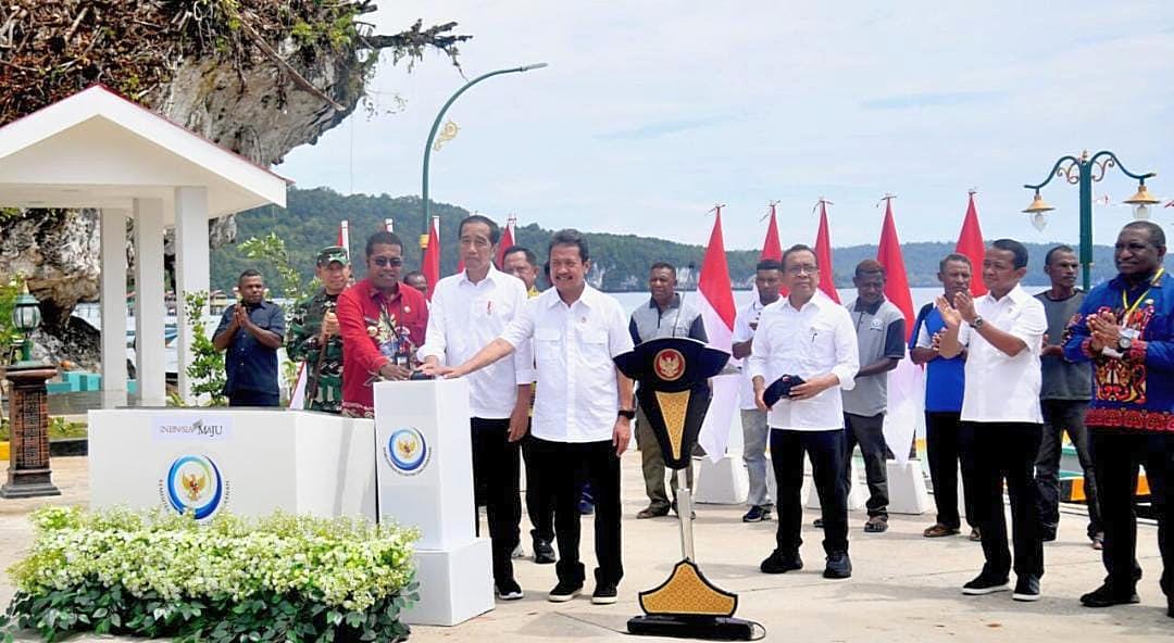 Resmikan Kampung Nelayan Modern Samber Binyeri, Presiden: Kelola dengan Baik