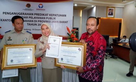 BPN Kota Depok Terima Penghargaan Tertinggi dari Ombudsman RI