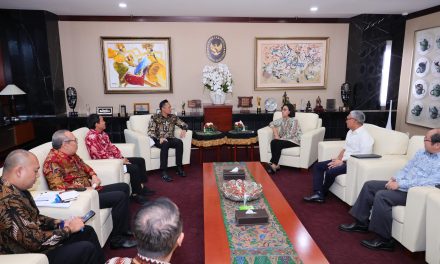 Bicarakan Program Strategis, Menteri ATR/Kepala BPN Bertemu dengan Menteri Keuangan