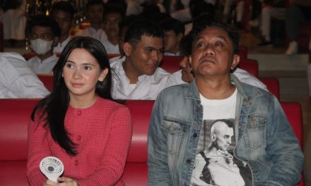 Totos & Richelle Sementara Menjadi Produser Film Syirik