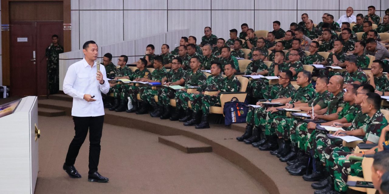 Beri Kuliah Umum di Seskoal, Menteri AHY: Peran TNI AL Penting dalam Tata Ruang Pertahanan Indonesia