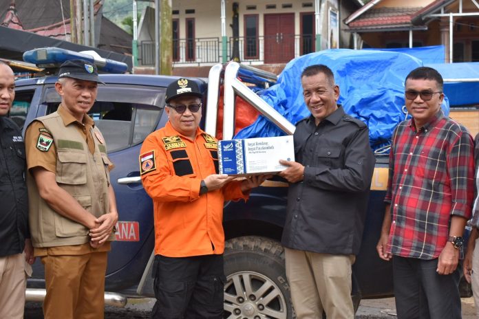 Pj Wali Kota Jasman Antarkan 300 Kg Rendang Payakumbuh Untuk Pesisir Selatan