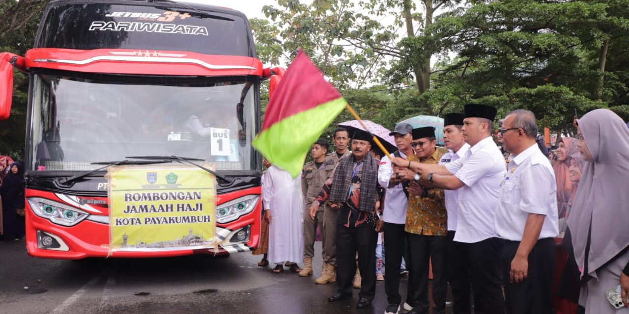 204 JCH Kota Payakumbuh Bertolak Ke Embarkasi Padang