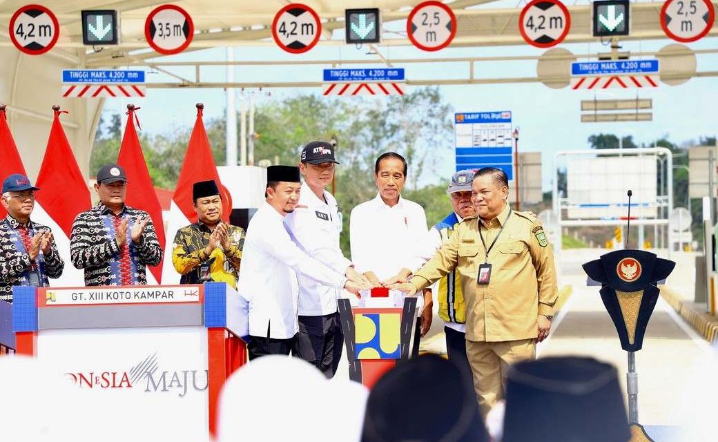 Kunjungi Riau, Menteri ATR/Kepala BPN Dampingi Presiden RI Resmikan Jalan Tol Pekanbaru-Padang Ruas Bangkinang-XIII Koto Kampar