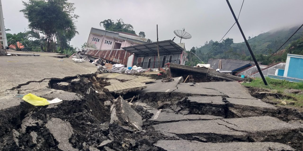 Fenomena Pergerakan Tanah di Banjarnegara, 16 Rumah Rusak Berat dan 39 Terancam